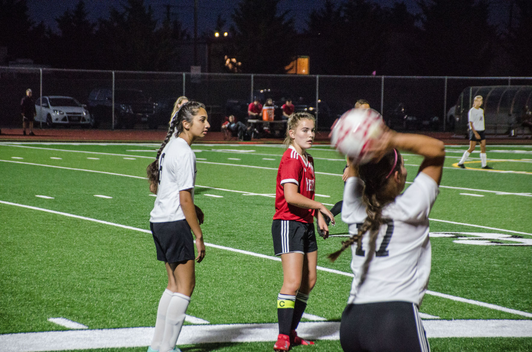 190919.sports.yelmsoccer.er2.jpg